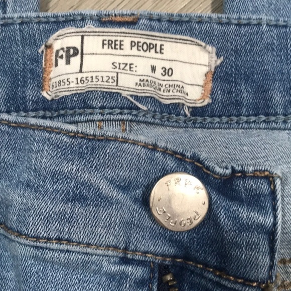 Free People High Rise Skinny Light Wash Jeans - Picture 3 of 8